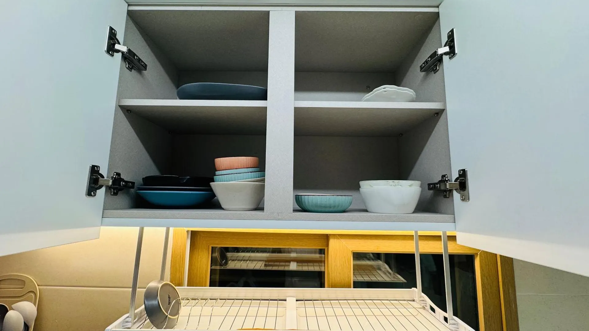 201, Atelier Seongsu Riverside Loft Cherry Blossom Road Han River Airport Bus Séoul 0*,  Corée du Sud